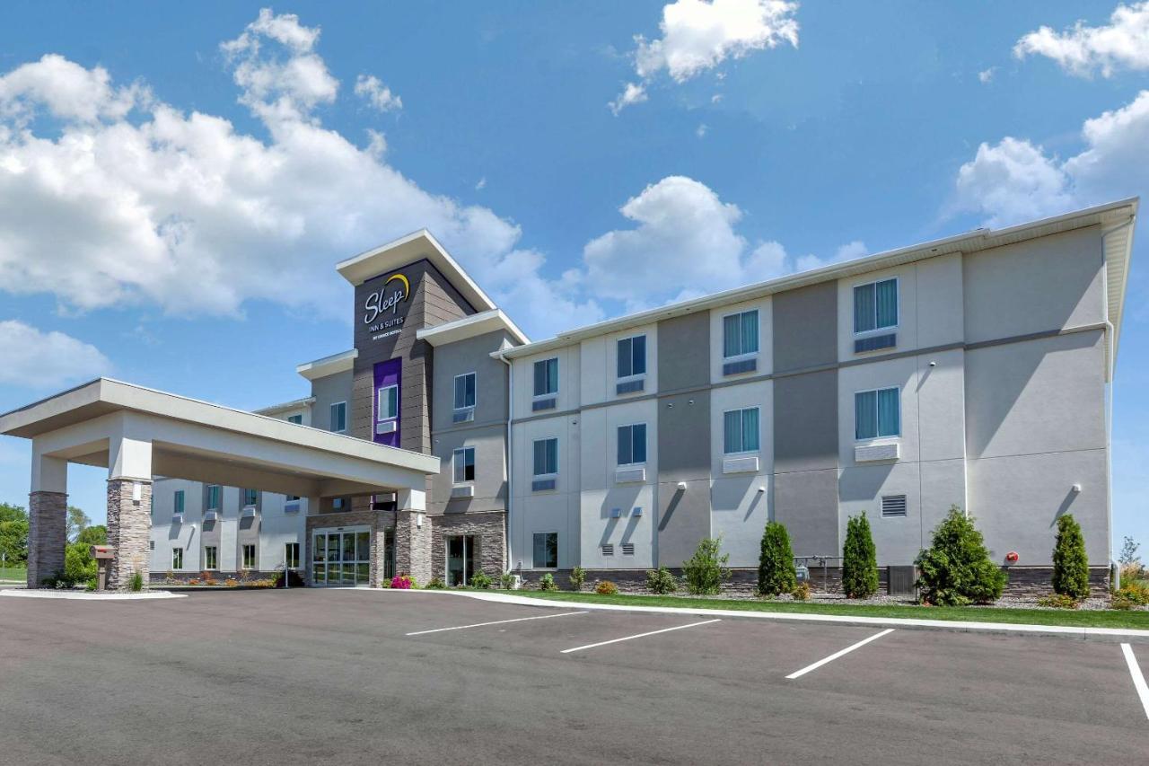 Sleep Inn & Suites Lancaster-Platteville Bagian luar foto