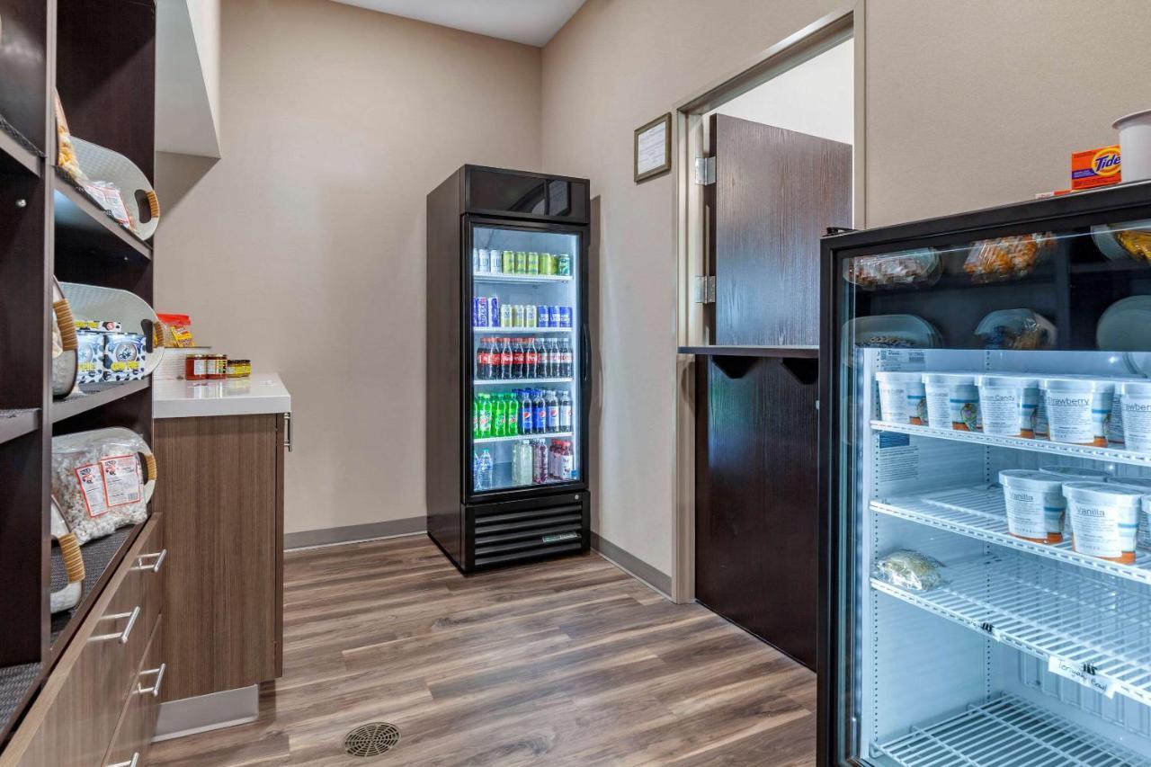 Sleep Inn & Suites Lancaster-Platteville Bagian luar foto