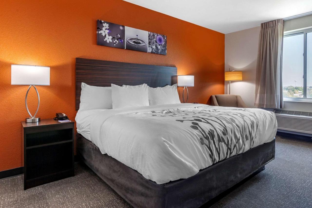 Sleep Inn & Suites Lancaster-Platteville Bagian luar foto