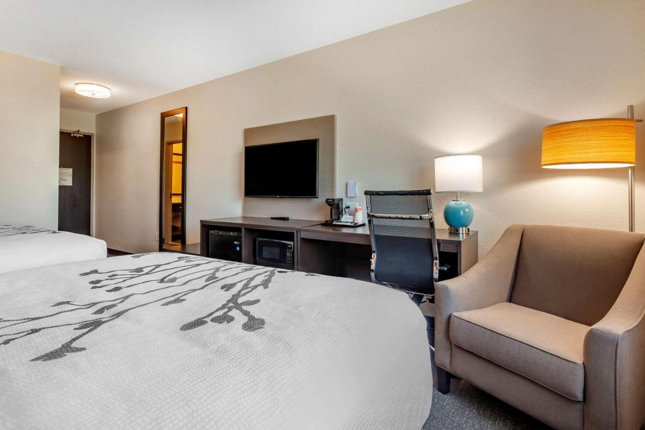 Sleep Inn & Suites Lancaster-Platteville Bagian luar foto
