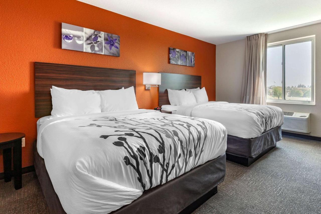 Sleep Inn & Suites Lancaster-Platteville Bagian luar foto